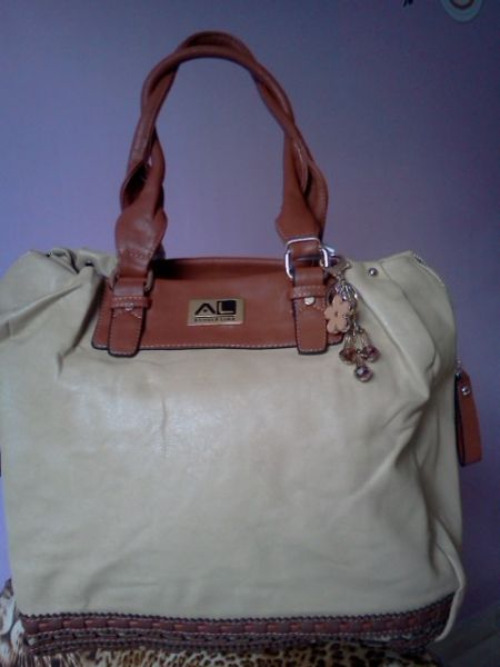 Bolsa de couro ecologico