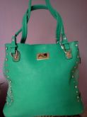 Bolsa de couro ecologico verde com pedras